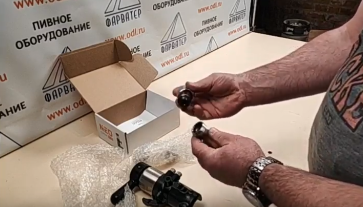 Разъемный штуцер.png