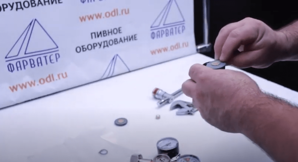 устанавливаем новую мембрану-min.png